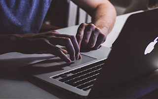 揭秘謎語(yǔ)，十子之上四中金所指的生肖